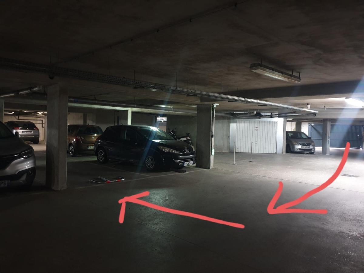Appartamento Escale Affaires Dugny-Bourget Esterno foto